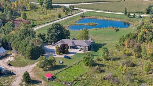 9762 Holtom Lane, Minto, ON, N0G1M0 | Card Image