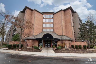 421 - 75 Kristin Circle, Condo with 2 bedrooms, 1 bathrooms and 1 parking in Schaumburg IL | Image 1