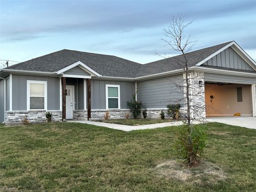 3612 Skylane Ave, Corsicana, TX, 75110-3301 | Card Image