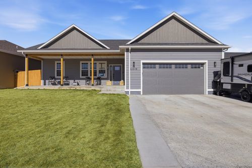 6848 Rogue River Rd, Casper, WY, 82604-4507 | Card Image