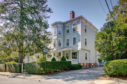 a-34 Catherine St, Newport, RI, 02840-7462 | Card Image