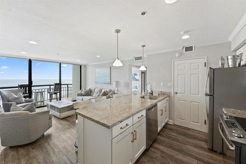 153637-5220 Seawall Blvd, Galveston, TX, 77551-4016 | Card Image
