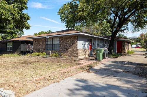 107 Ray St, Arlington, TX, 76010-2786 | Card Image
