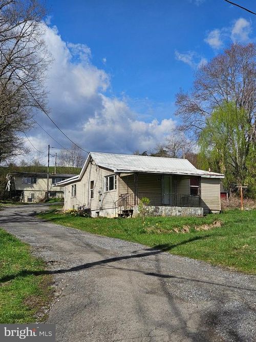 24 Church Ln, Mc Clure, PA, 17841 | Card Image