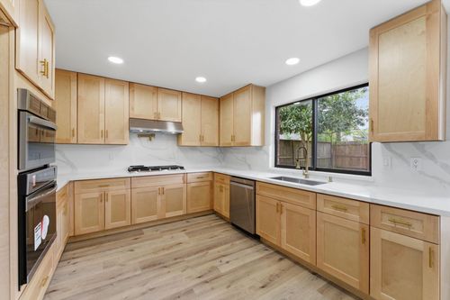 4710 Whispering Falls Dr, Houston, TX, 77084-3138 | Card Image