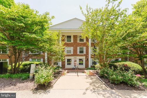 312-7621 Provincial Dr, MCLEAN, VA, 22102-7622 | Card Image