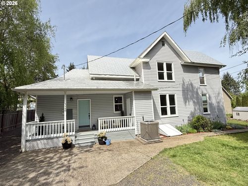 326 Sw Elmwood Ave, McMinnville, OR, 97128-5914 | Card Image