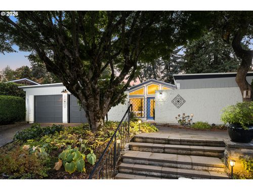 2641 Sw Ridge Dr, Portland, OR, 97219-6201 | Card Image