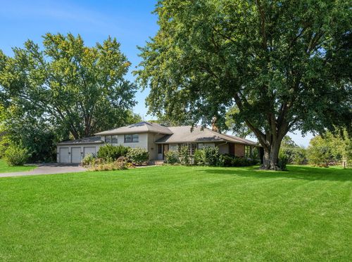 2250 White Oak Dr, Northbrook, IL, 60062-6346 | Card Image