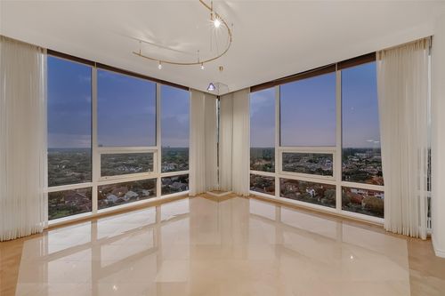 unit-194-5100 San Felipe St, Houston, TX, 77056-3525 | Card Image