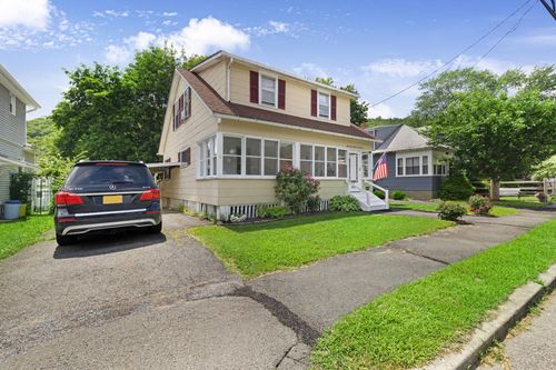 12 Reservoir Ave, Port Jervis, NY, 12771-1125 | Card Image
