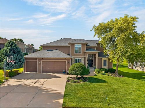 24004 W 68th St, Shawnee, KS, 66226-3537 | Card Image