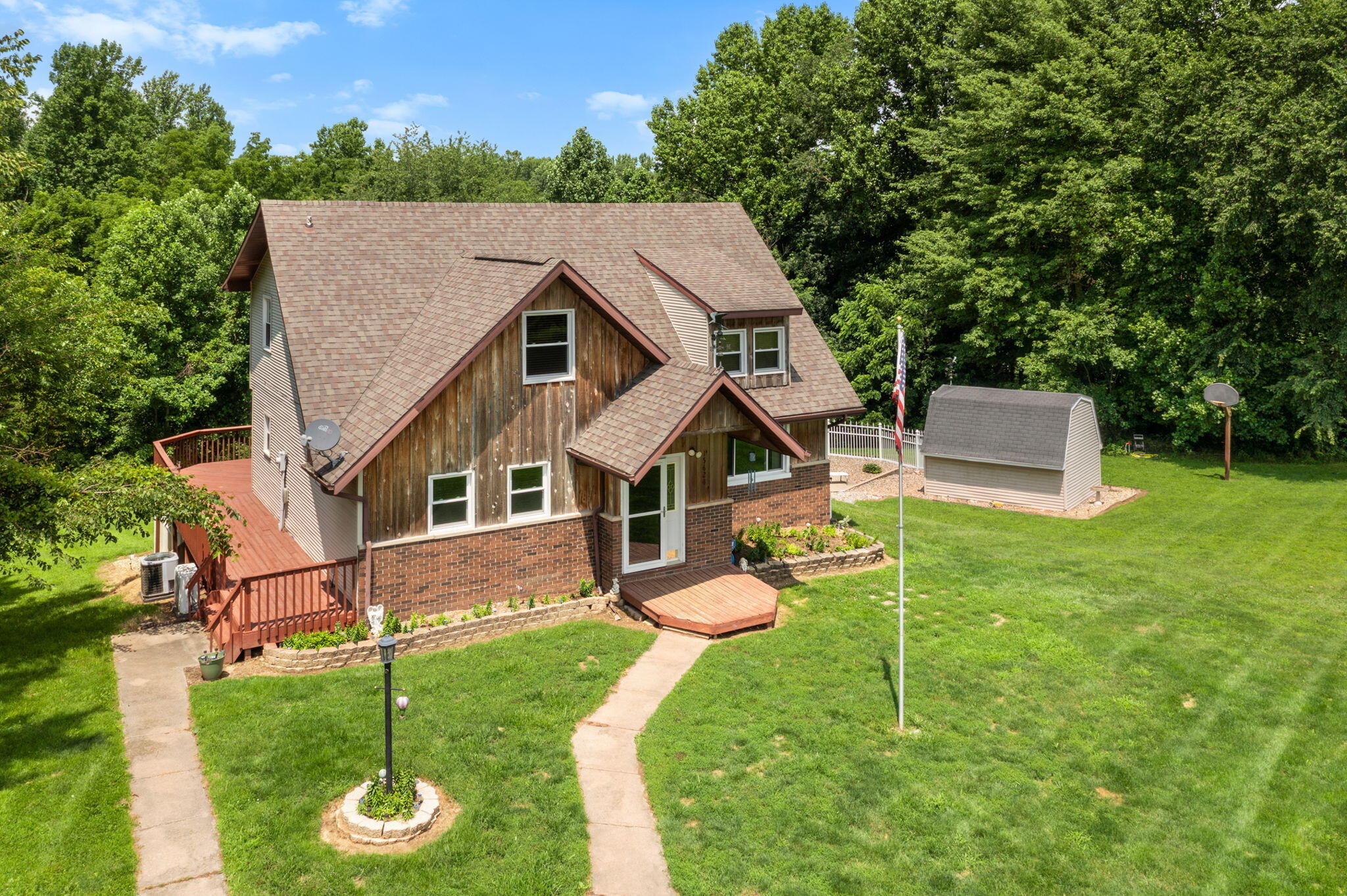 South , Vandalia, MI 49095