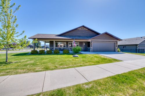 1186 Heritage Dr, Stevensville, MT, 59870-7410 | Card Image
