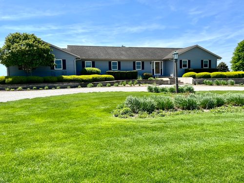 80 N 14th Rd, Lostant, IL, 61334-9654 | Card Image