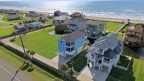 18 Blue Heron Cir, Jamaica Beach, TX, 77554 | Card Image