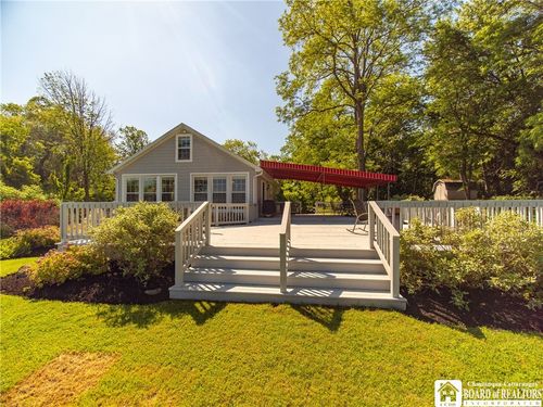 6900 Route 5, Westfield, NY, 14787-9656 | Card Image