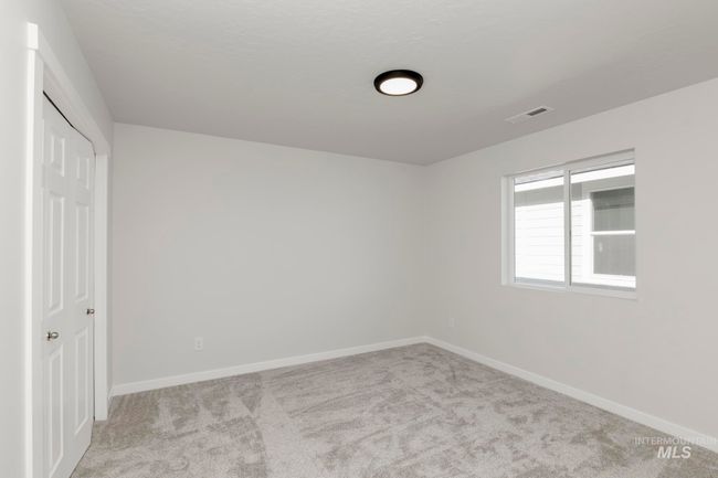 2443 W Opalite Dr, House other with 4 bedrooms, 2 bathrooms and 2 parking in Kuna ID | Image 16