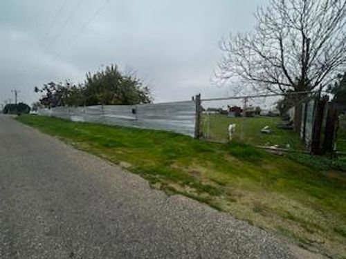 24264 Avenue 24, Chowchilla, CA, 93610-9571 | Card Image