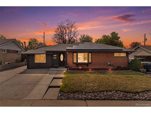 2631 S Newton St, Denver, CO, 80219-5744 | Card Image