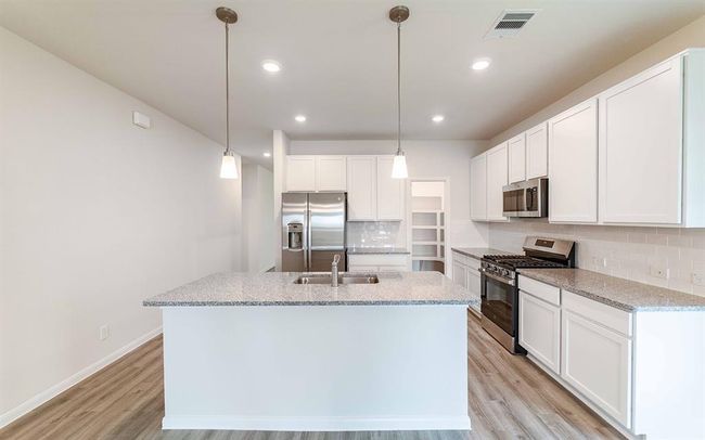 4343 Maple Root Ln, House other with 3 bedrooms, 3 bathrooms and 2 parking in Pinehurst TX | Image 9