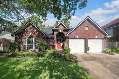 7527 Ashton Drive, House other with 4 bedrooms, 2 bathrooms and null parking in Houston TX | Image 1