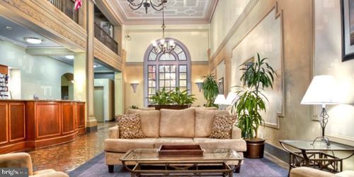 213-3900 Chestnut St, PHILADELPHIA, PA, 19104-3121 | Card Image