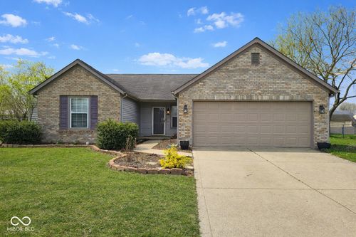 294 Austin Dr, Avon, IN, 46123-5418 | Card Image