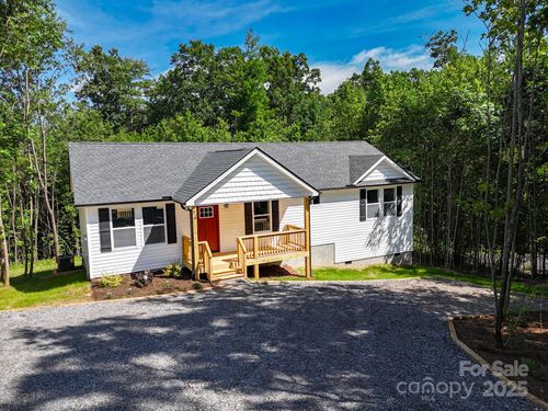 74 Carolyn Dr, Candler, NC, 28715-9583 | Card Image