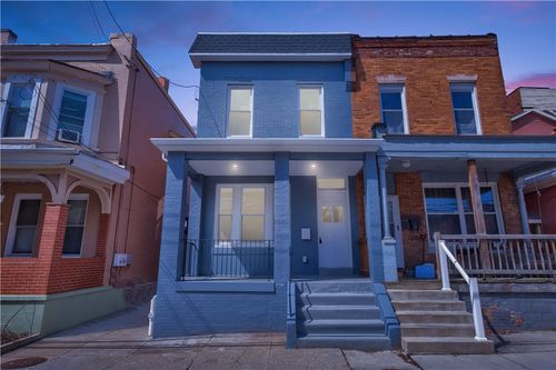 3219 Kennett Sq, Oakland, PA, 15213-4211 | Card Image
