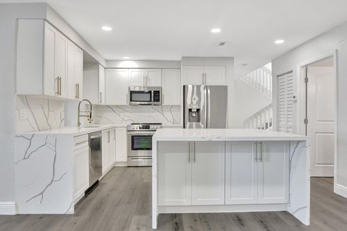 10104 Country Brook Rd, Boca Raton, FL, 33428-4211 | Card Image