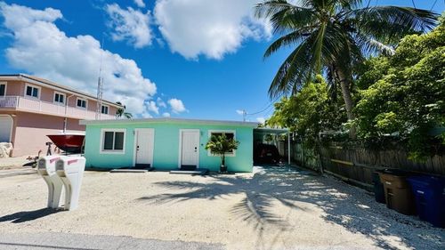 574-576 99th Street Ocean, Marathon, FL, 33050-3381 | Card Image