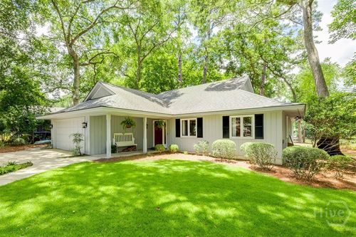 5 Ribault Ln, Savannah, GA, 31411-1720 | Card Image