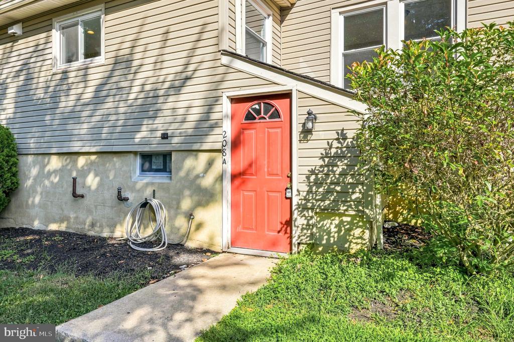 Residential Lease in MOUNT LAUREL 5