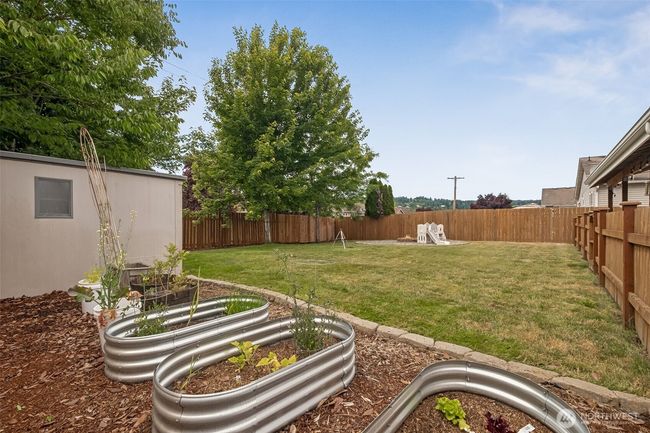Vegetable garden beds | Image 26