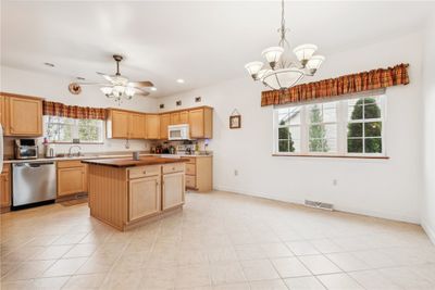 118 Edgewood Dr, House other with 4 bedrooms, 2 bathrooms and 4 parking in New Stanton PA | Image 3