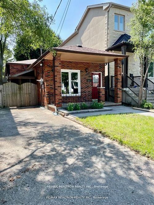 bsmt-216 Glebemount Ave, East York, ON, M4C3T4 | Card Image