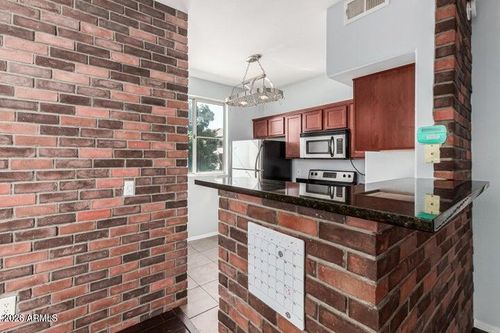 225-3302 N 7th St, Phoenix, AZ, 85014-5445 | Card Image