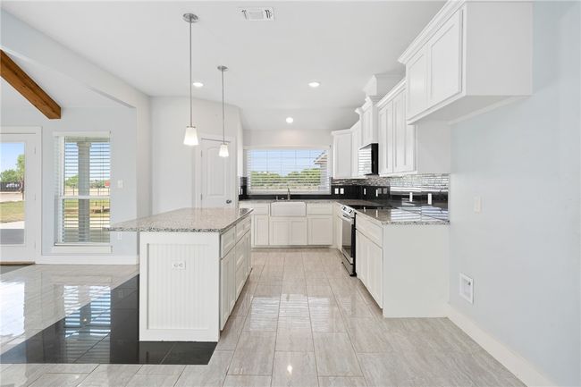 4331 Callicoatte Rd/ Fm Rd 1694, House other with 4 bedrooms, 3 bathrooms and null parking in Robstown TX | Image 12