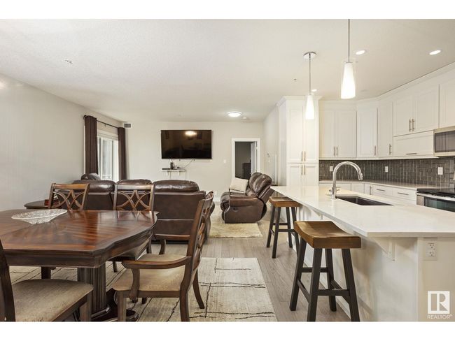 11074 Ellerslie Rd Sw, Condo with 1 bedrooms, 2 bathrooms and 2 parking in Edmonton AB | Image 9