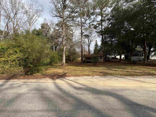 824 Vernon St, Columbia, SC, 29203-4639 | Card Image
