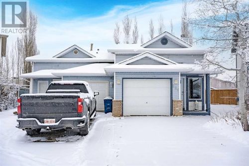 229 Willow Brook Close Nw, Airdrie, AB, T4B2J6 | Card Image