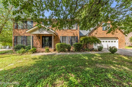 609 Lark Meadow Dr, Knoxville, TN, 37934-1749 | Card Image