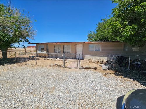 16622 Sequoia St, Hesperia, CA, 92345-1836 | Card Image