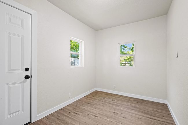 900 W Coffin St, House other with 3 bedrooms, 1 bathrooms and null parking in Denison TX | Image 17
