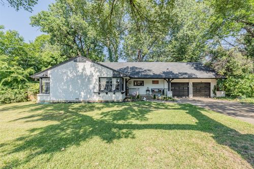 3209 Crites St, Richland Hills, TX, 76118-6236 | Card Image