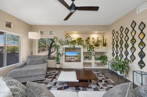 apt-242-655 W Vistoso Highlands Dr, Oro Valley, AZ, 85755-5937 | Card Image