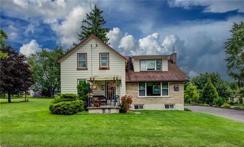 5465 King St, Wellesley, ON, N0B2T0 | Card Image