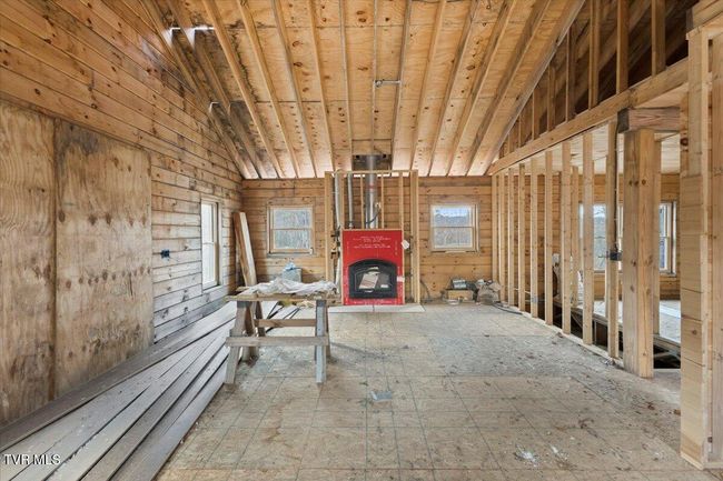 452 Ray Simerly Rd, House other with 3 bedrooms, 2 bathrooms and null parking in Hampton TN | Image 5
