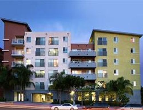950 S Harvard Blvd, Los Angeles, CA, 90006-6262 | Card Image
